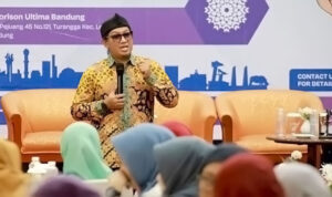 DPRD - PPKS Wakil Ketua Komisi IV DPRD Kota Bandung, H. Rizal Khairul -72310-