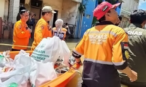 BAZNAS Jabar Hadir untuk Kabupaten Bandung Penyaluran 500 Paket Sembako untuk Korban Banjir -7 0512- (1u)
