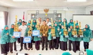 DPRD - Kang Edwin Senjaya Dorong UP2K PKK Jadi Motor Penggerak Ekonomi Akar Rumput -0107 26-u