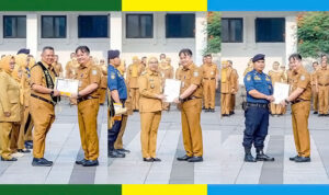Lepas 58 PNS Purnatugas, Sekda Pengabdian Menjadi Warisan bagi Generasi Berikutnya -2809 26-u